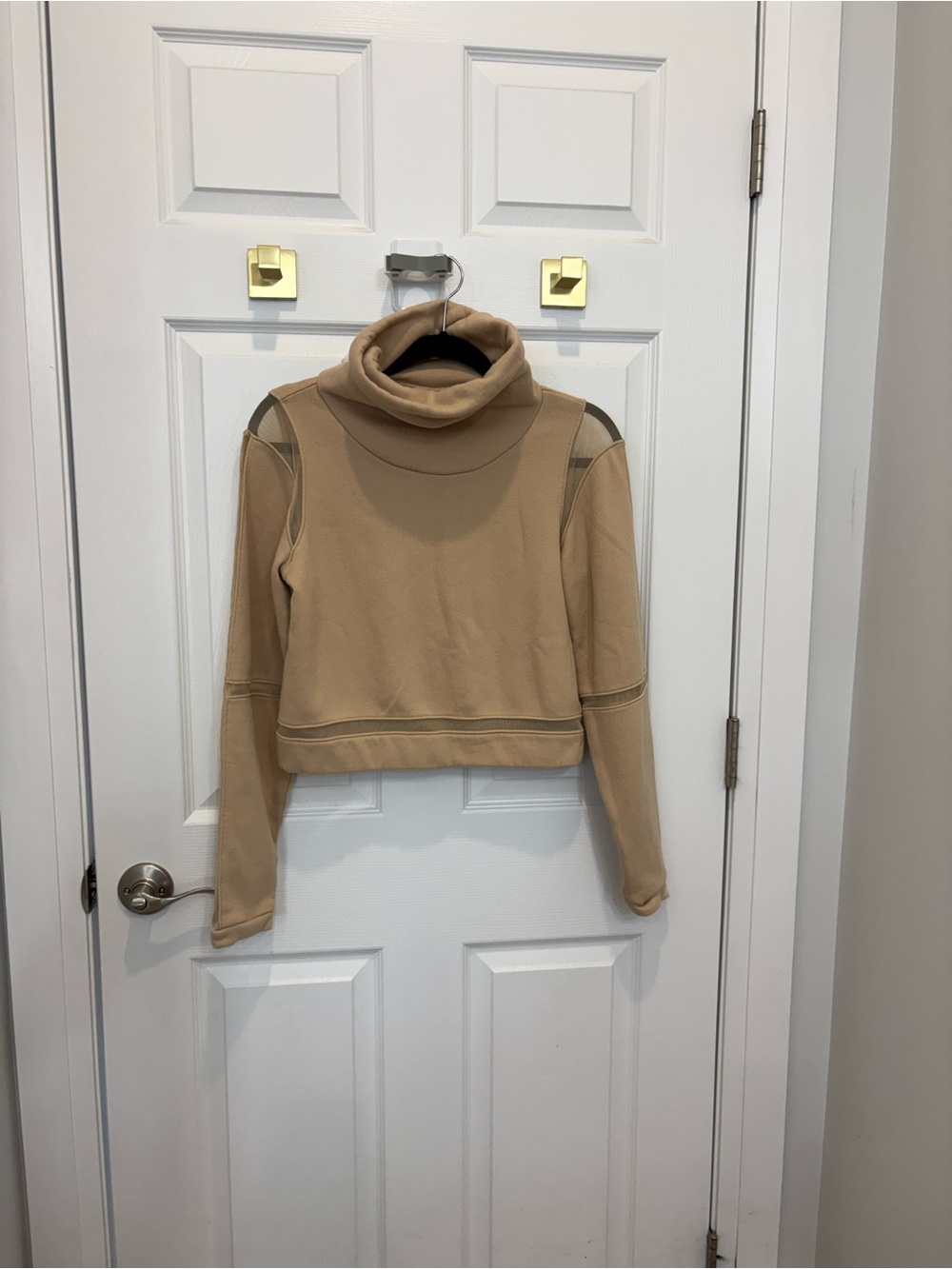 ALO Yoga Cropped Turtleneck Sweater in Beige #1493